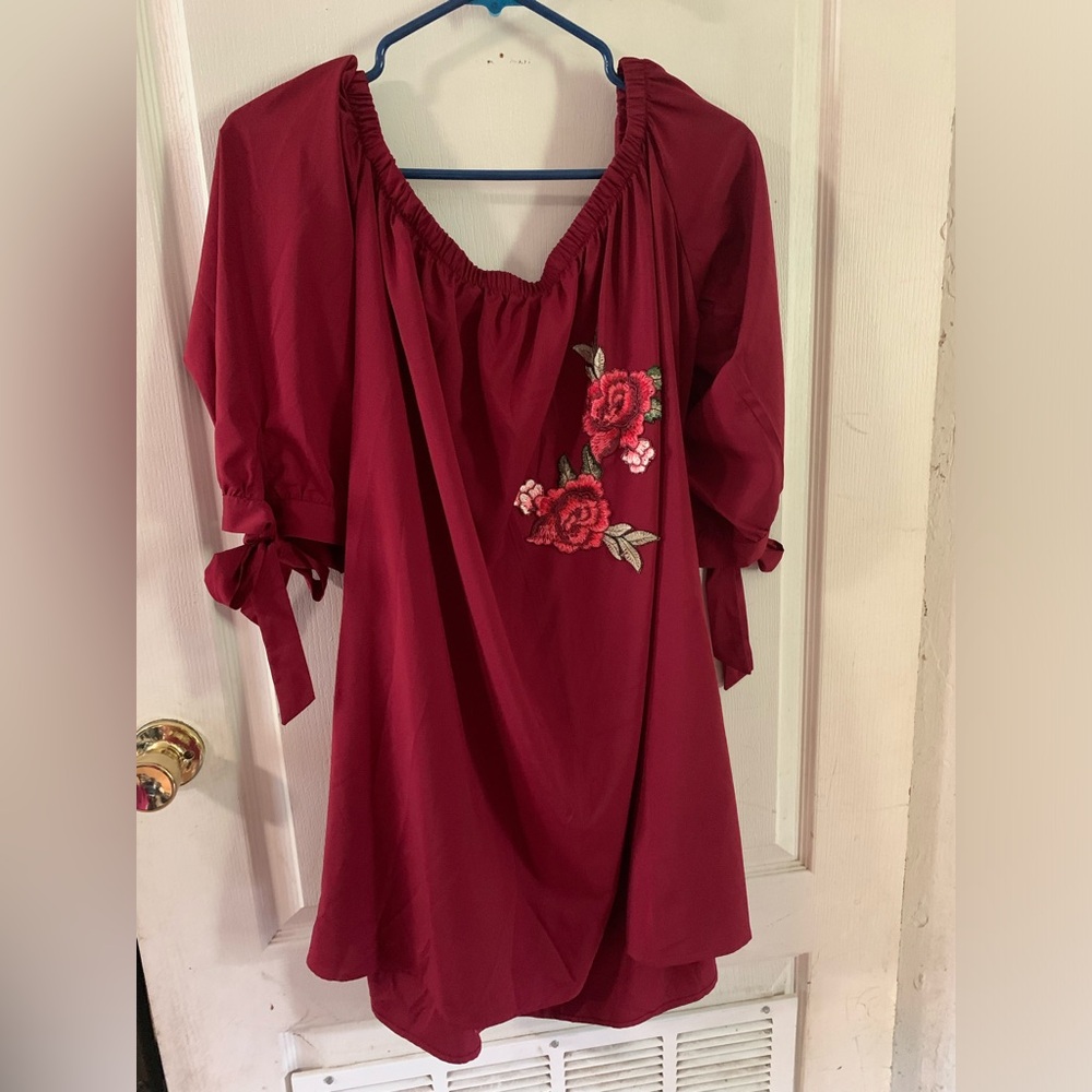 4xl red rose top